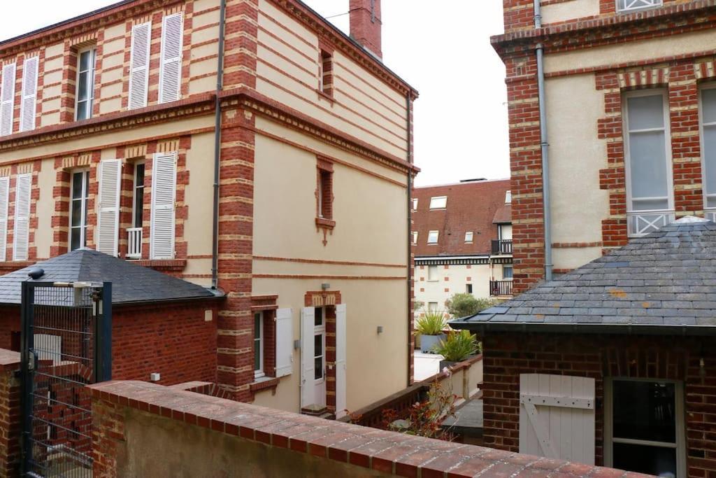 Appartement Duplex Cosy Au Calme A 50M De La Plage Houlgate Buitenkant foto